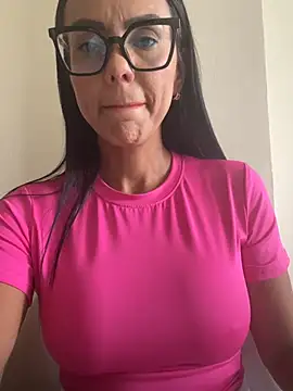 SofiParma online show from June 2026 07:05:01 PM