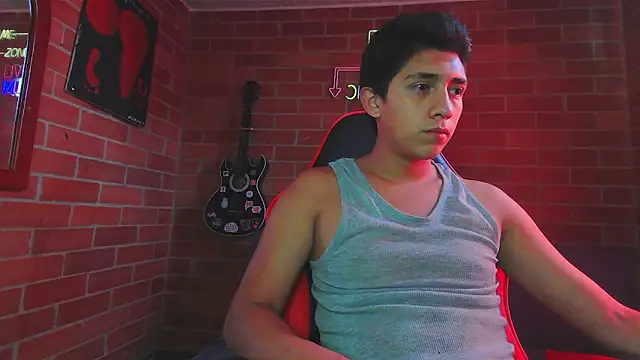 ethann2  online show from March 2026 04:51:02 PM