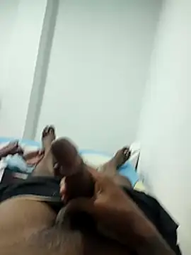 Snapshot of negroserrano chatting on April 2026 06:41:01 AM negroserrano online show from April 2026 06:41:01 AM