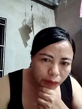 Snapshot of -Hami- chatting on May 2026 07:22:02 PM -Hami- online show from May 2026 07:22:02 PM