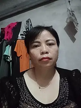 Snapshot of -Hami- chatting on May 2026 06:30:02 AM -Hami- online show from May 2026 06:30:02 AM