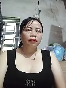 Snapshot of -Hami- chatting on May 2026 05:58:02 AM -Hami- online show from May 2026 05:58:02 AM