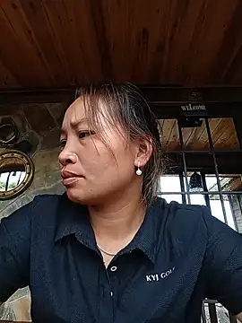 cat-kat online show from May 2026 05:02:02 AM