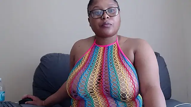 xxZoeyx online show from November 2025 08:36:02 AM