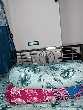 CamGirl Neha online show from May 2026 07:30:01 PM