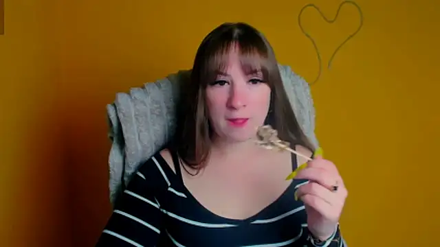 Tiffani Angel online show from May 2026 05:37:02 AM