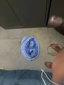 nightpapie2 online show from April 2026 01:41:01 PM