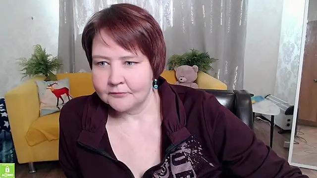 QUEEN02030 online show from May 2026 07:15:02 AM
