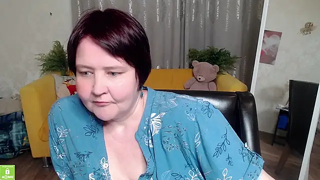 QUEEN02030 online show from May 2026 09:59:01 AM