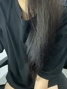 Annie nii online show from May 2026 05:18:02 PM