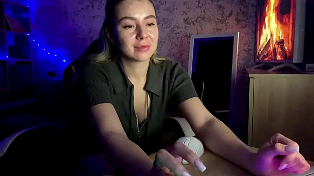Snapshot of SandyKiss_ chatting on April 2026 03:32:02 PM SandyKiss online show from April 2026 03:32:02 PM