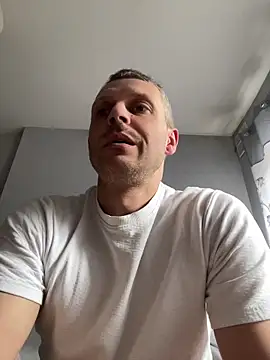 ChiefApron5 online show from June 2026 02:22:01 PM