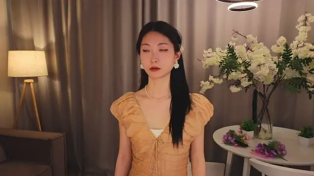 KimJons  online show from April 2026 01:38:01 PM