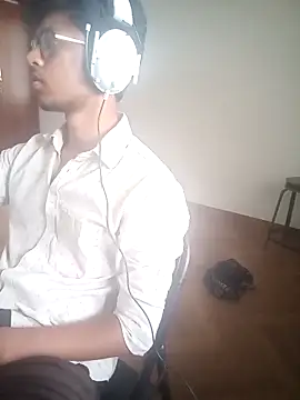 letsplaygame online show from April 2026 06:53:01 AM