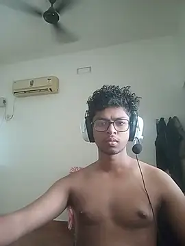 Snapshot of letsplaygame chatting on July 2026 08:07:02 AM letsplaygame online show from July 2026 08:07:02 AM