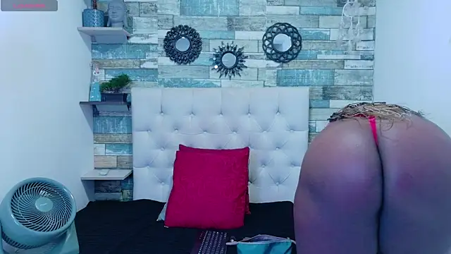 Skylernaomi online show from June 2026 02:30:01 PM