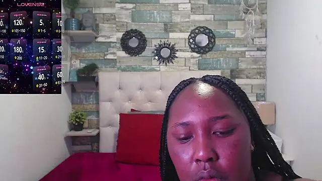 Skylernaomi online show from June 2026 02:04:01 PM