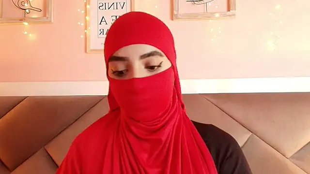 nayira  online show from March 2026 08:31:01 PM