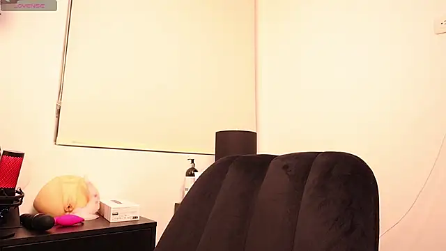 Tyler Blade online show from April 2026 11:21:02 PM