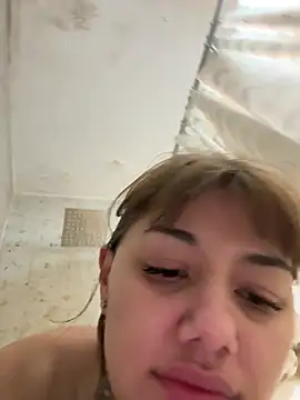Abrildqquino online show from July 2026 10:17:02 PM