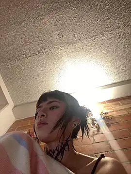 Snapshot of Babeel_ chatting on May 2026 10:17:01 PM Babeel online show from May 2026 10:17:01 PM