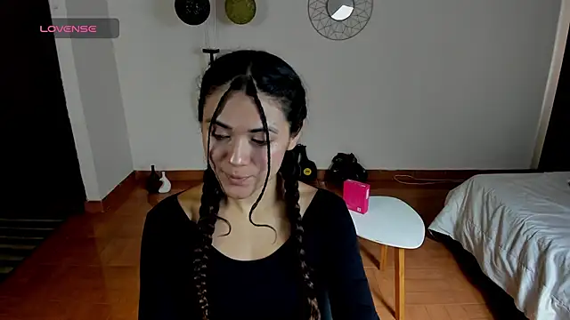 Snapshot of FreyaRouge chatting on April 2026 02:36:02 PM FreyaRouge online show from April 2026 02:36:02 PM