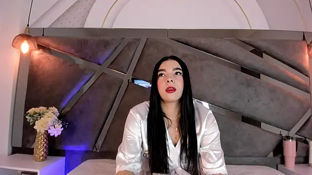 Chloee Parkerr online show from May 2026 03:35:01 AM