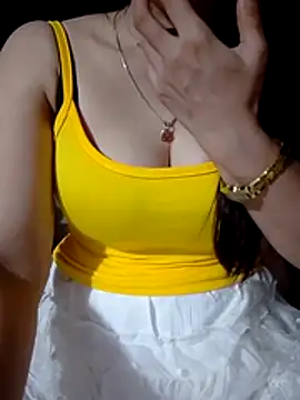 Mi-Naney online show from July 2026 09:21:02 PM