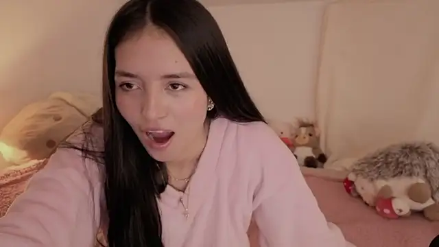 Snapshot of AMELIEEEX chatting on April 2026 04:46:01 AM AMELIEEEX online show from April 2026 04:46:01 AM