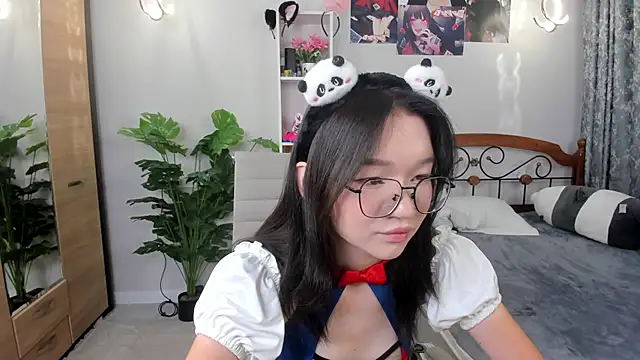 syuri sun online show from July 2026 02:37:02 PM