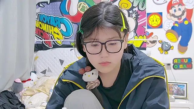 Snapshot of mianmian-666 chatting on April 2026 05:23:01 PM mianmian-666 online show from April 2026 05:23:01 PM