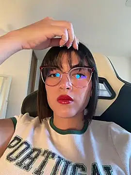 SeleneHale online show from July 2026 10:17:01 PM