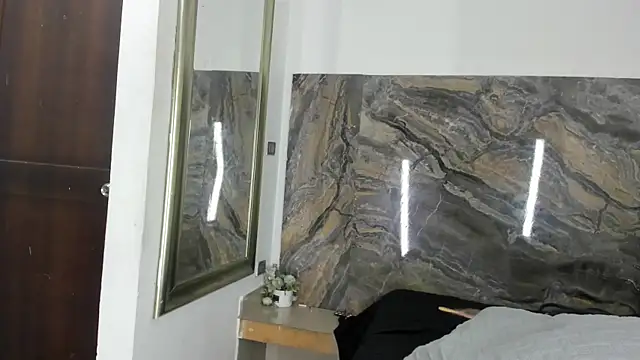 Aria skye online show from April 2026 08:26:01 AM