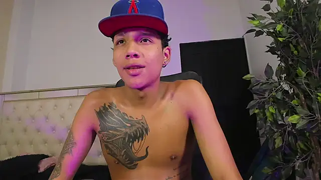 Gold Pleasuree online show from April 2026 03:32:01 AM