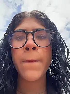 Baby Dakota online show from April 2026 06:09:01 PM