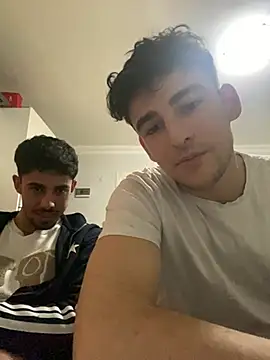 Snapshot of youmeloveyou chatting on March 2026 07:47:01 PM youmeloveyou online show from March 2026 07:47:01 PM