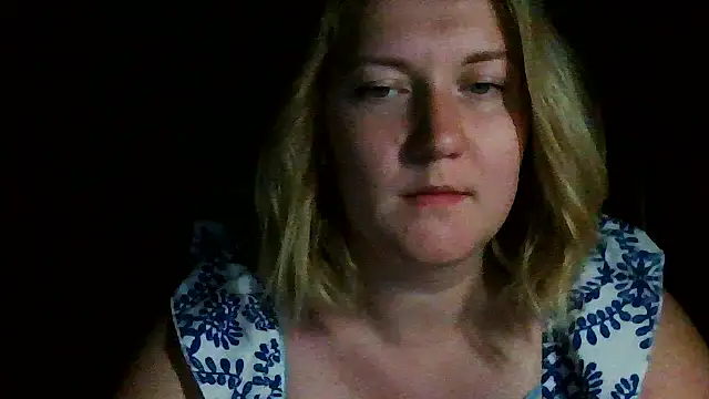 TinaKittyX online show from June 2026 09:37:01 PM