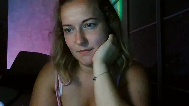 TinaKittyX online show from July 2026 08:52:02 PM