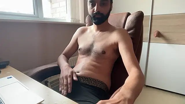 priyxh online show from June 2026 10:25:01 AM