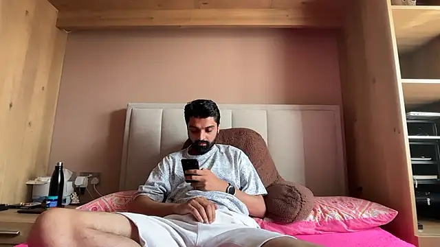priyxh online show from June 2026 01:06:02 PM