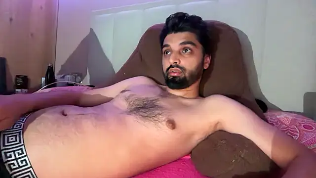 priyxh online show from June 2026 10:10:01 PM
