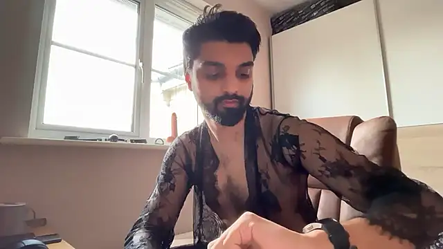 priyxh online show from July 2026 10:06:01 AM