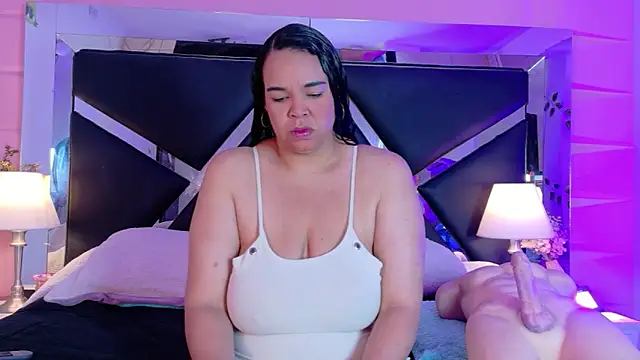 Veronica Nasty  online show from June 2026 07:51:01 PM