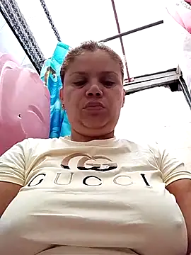 Zafiro MD online show from April 2026 12:07:01 PM