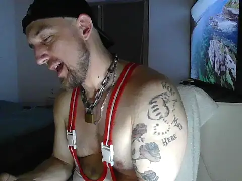 Snapshot of gymbunnybgd chatting on April 2026 01:28:01 AM gymbunnybgd online show from April 2026 01:28:01 AM