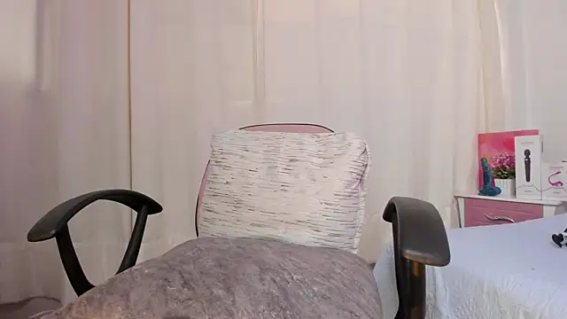 Abby pink  online show from April 2026 01:41:02 PM