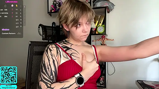 MadalynNosel online show from May 2026 07:16:02 AM