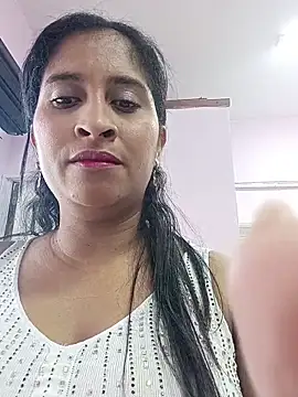 SofiaMendez1  online show from May 2026 02:35:02 PM