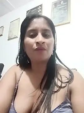 SofiaMendez1  online show from May 2026 03:25:01 AM