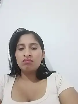 SofiaMendez1  online show from July 2026 11:23:02 PM